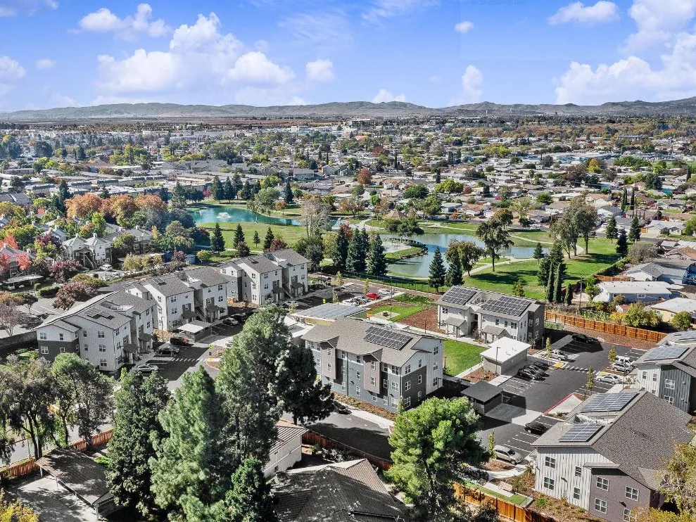 Commercial and residential blocks in Fairfield, CA